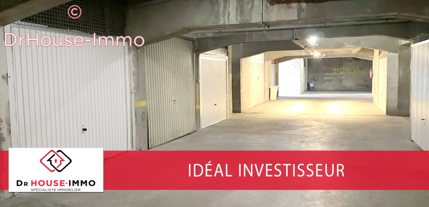 Photo 1 : Vente Parking / Box Marseille 741 m²