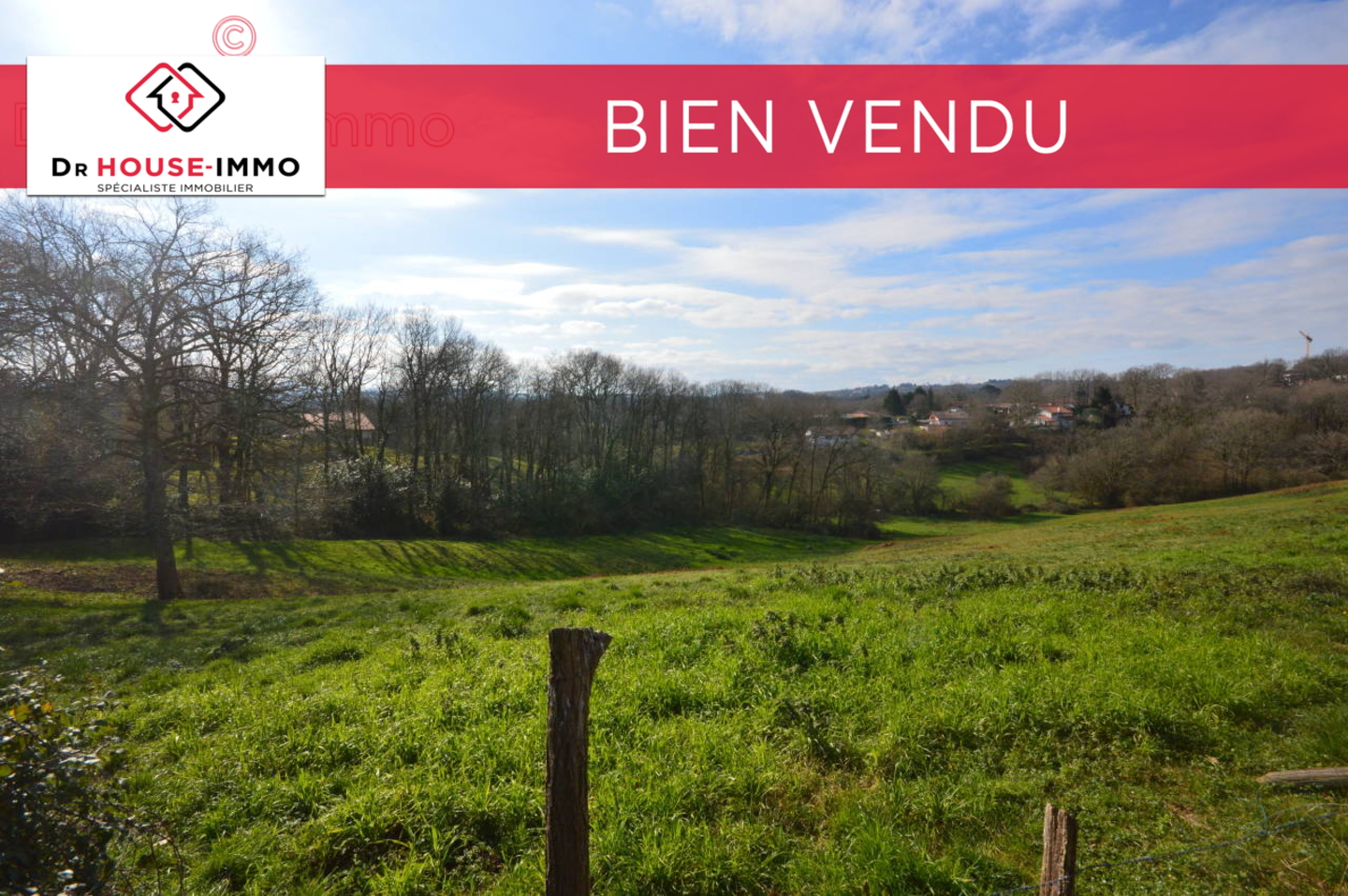 Photo 1 : Vente Terrain  Mouguerre 1800 m²