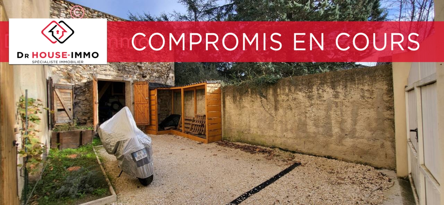 Photo 1 : Vente Maison 3 pièces Boucoiran-et-Nozières 99 m²