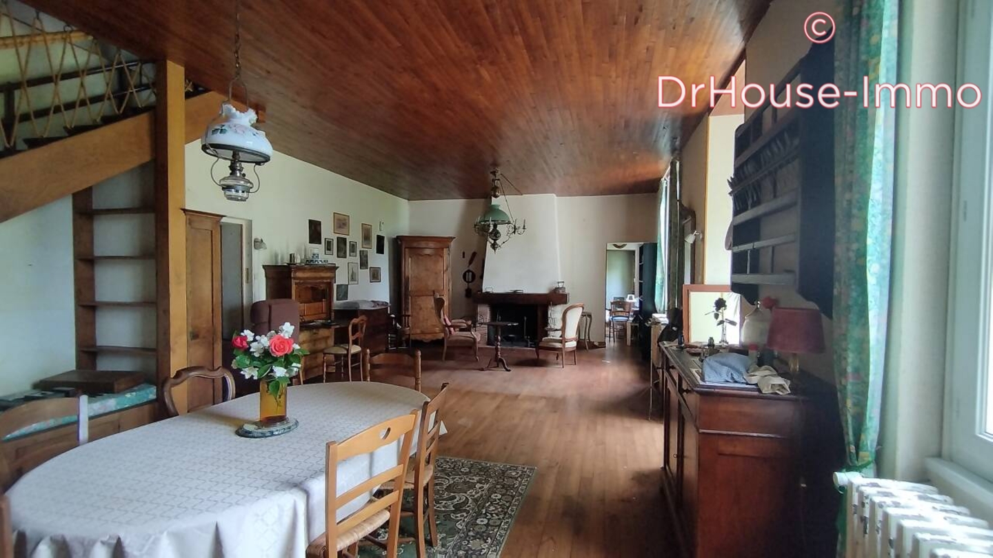 Photo 2 : Vente Maison 8 pièces Saint-Avit-Saint-Nazaire 212 m²
