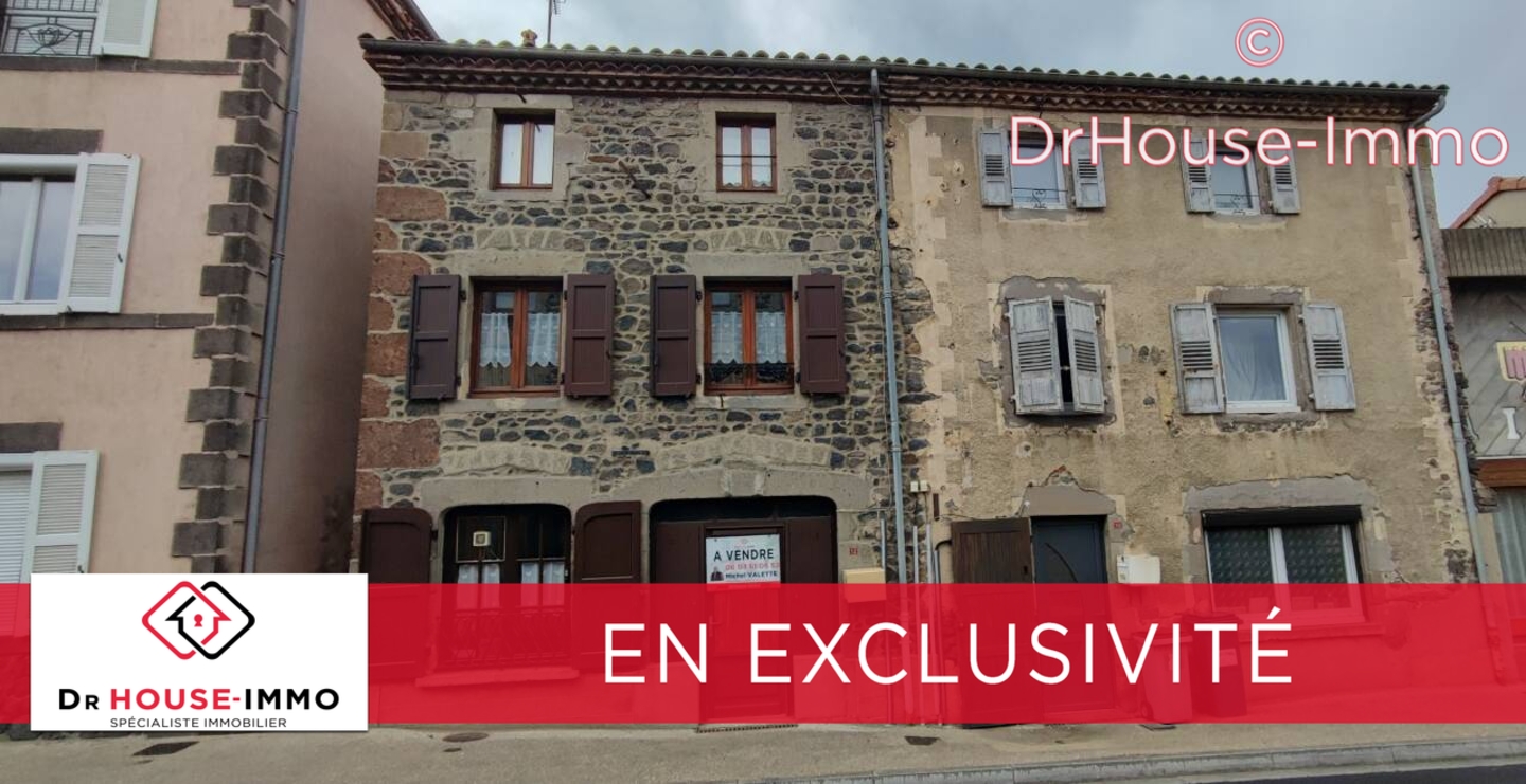 Photo 1 : Vente Maison 5 pièces Saint-Georges-d'Aurac 100 m²