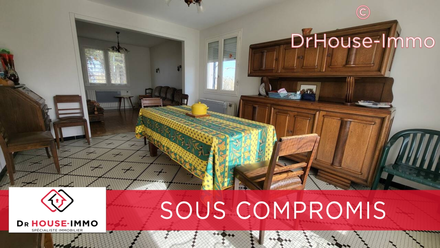 Photo 1 : Vente Maison 4 pièces Rochefort-sur-Loire 91 m²