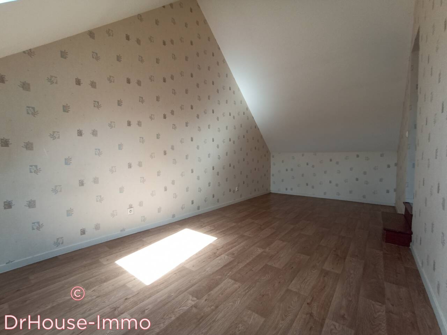 Photo 3 : Location Maison 4 pièces Château-la-Vallière 82 m²