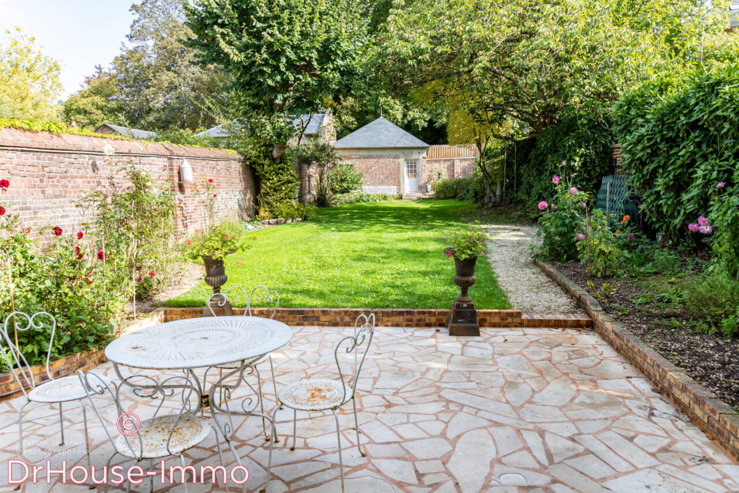Photo 2 : Vente Maison 11 pièces Lisieux 273 m²