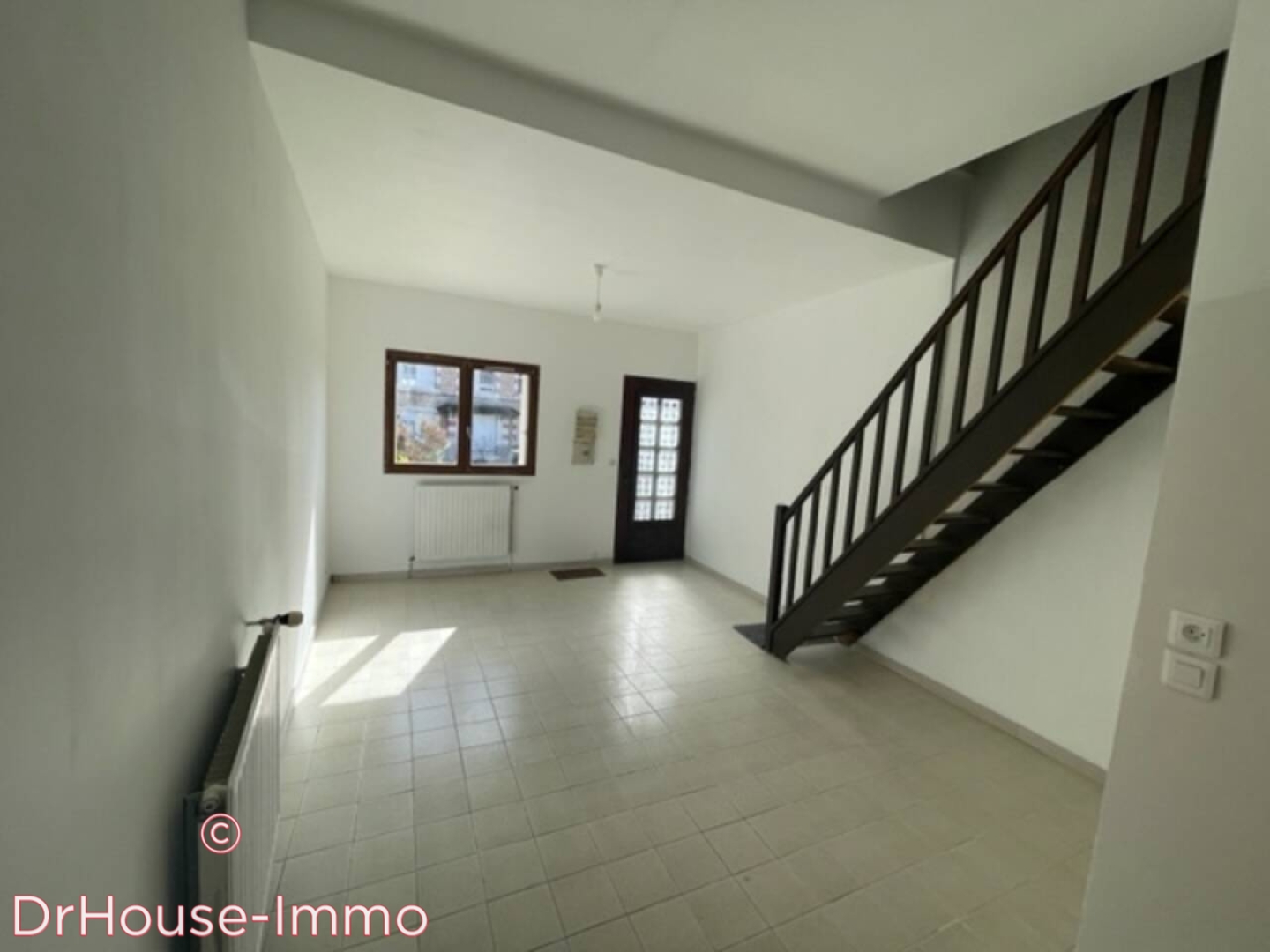 Photo 1 : Vente Maison 2 pièces Montigny-sur-Loing 40 m²