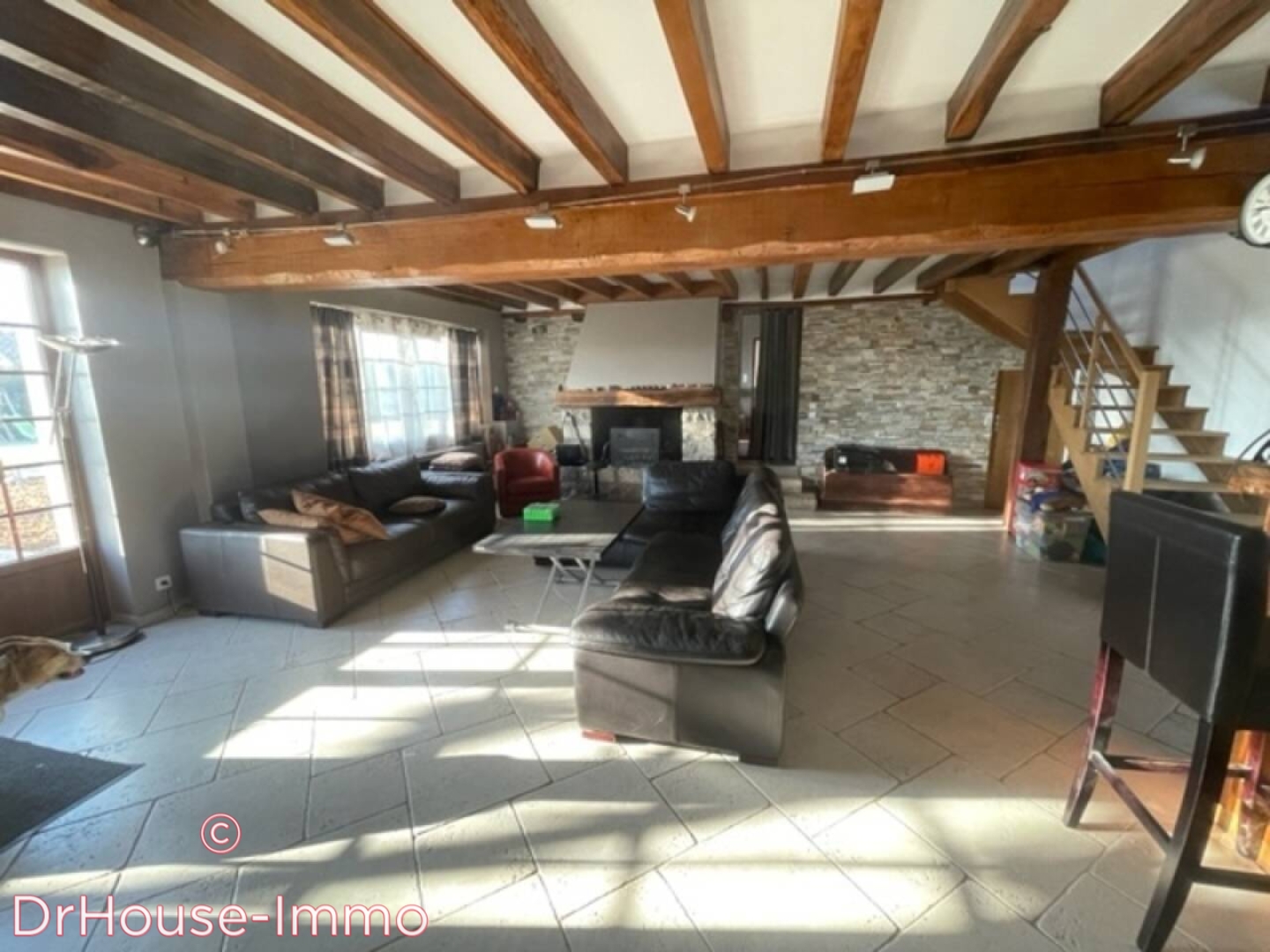 Photo 2 : Vente Maison 9 pièces Villebéon 275 m²