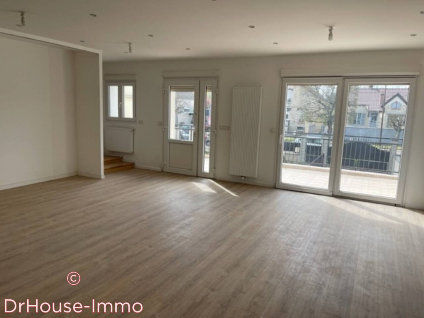 Photo 2 : Vente Maison 8 pièces Nemours 200 m²