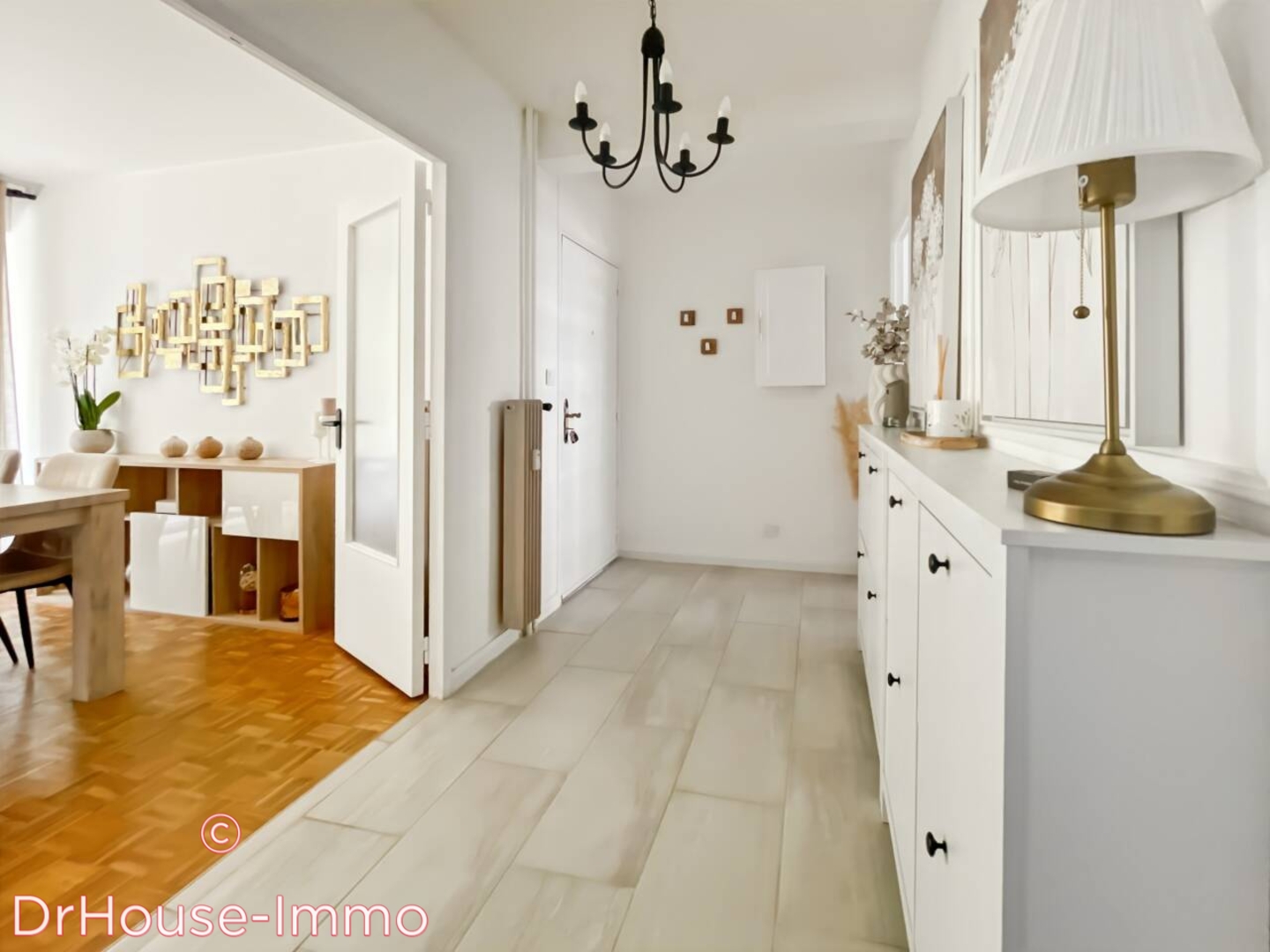 Photo 2 : Vente Appartement 5 pièces Belleville 101 m²