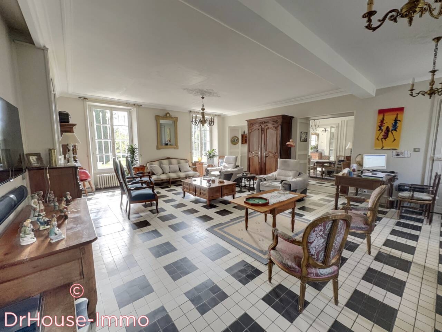 Photo 2 : Vente Château 14 pièces Courgeoût 419 m²