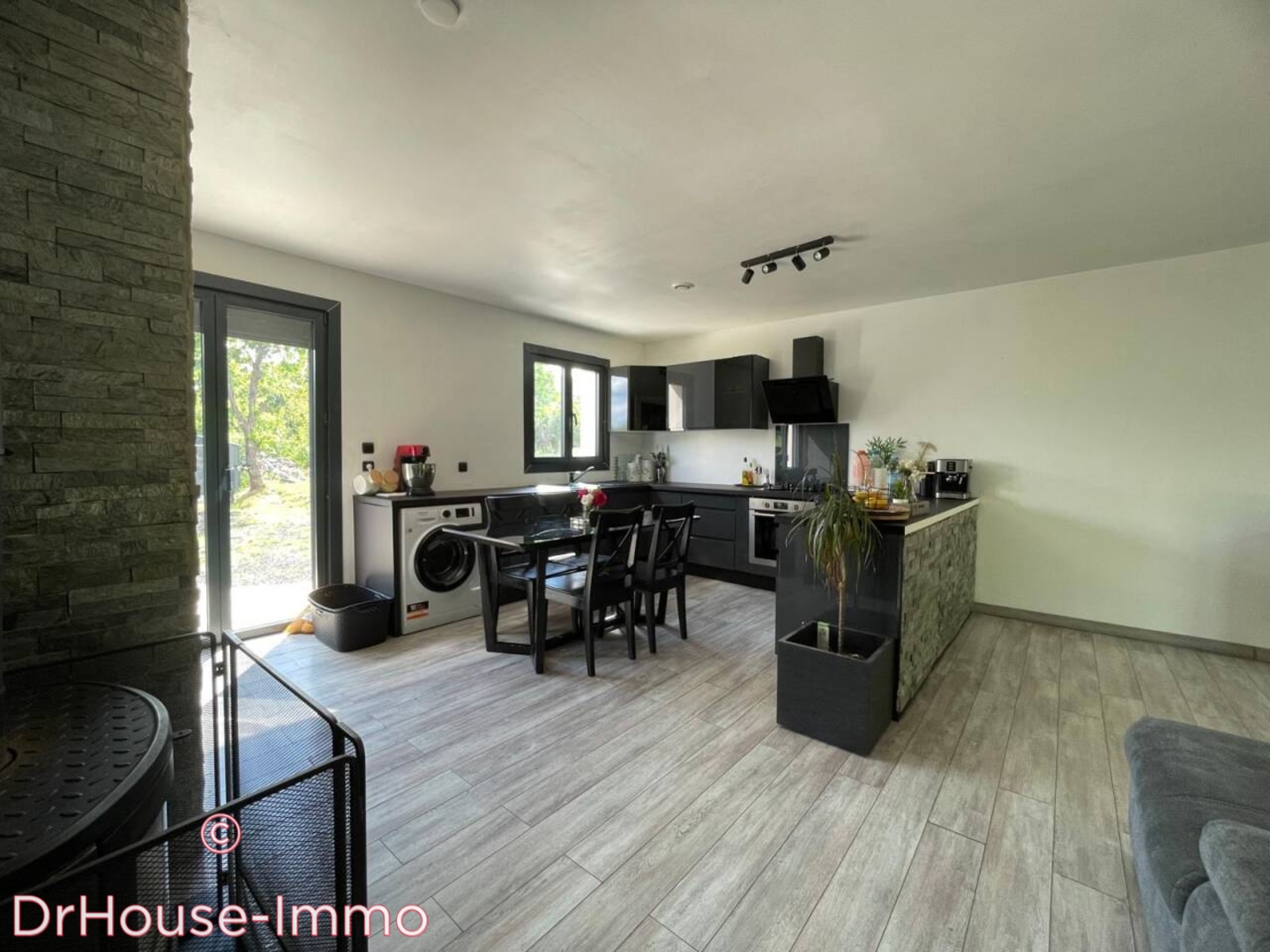 Photo 3 : Vente Maison 4 pièces Sainte-Geneviève-des-Bois 82 m²