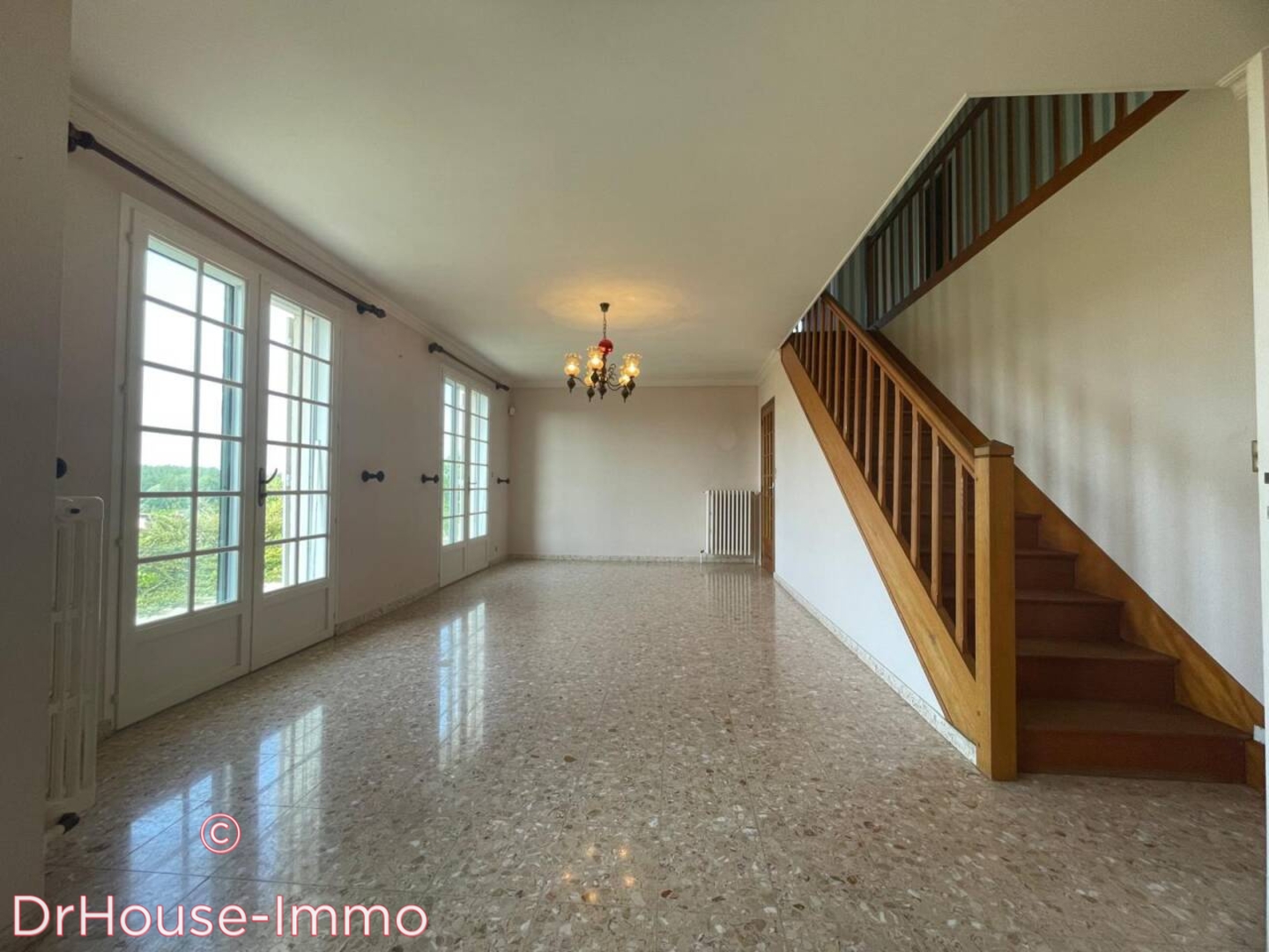 Photo 2 : Vente Maison 6 pièces Dordives 140 m²