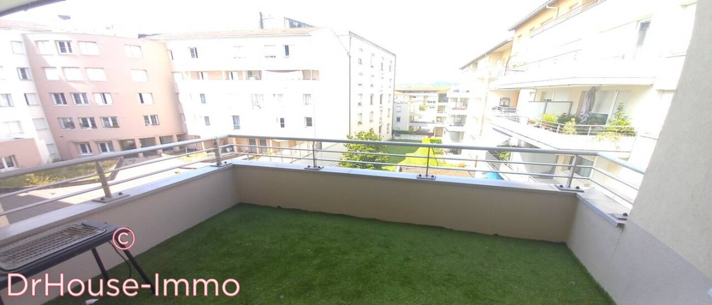 Photo 2 : Vente Appartement 2 pièces Bourgoin-Jallieu 40 m²