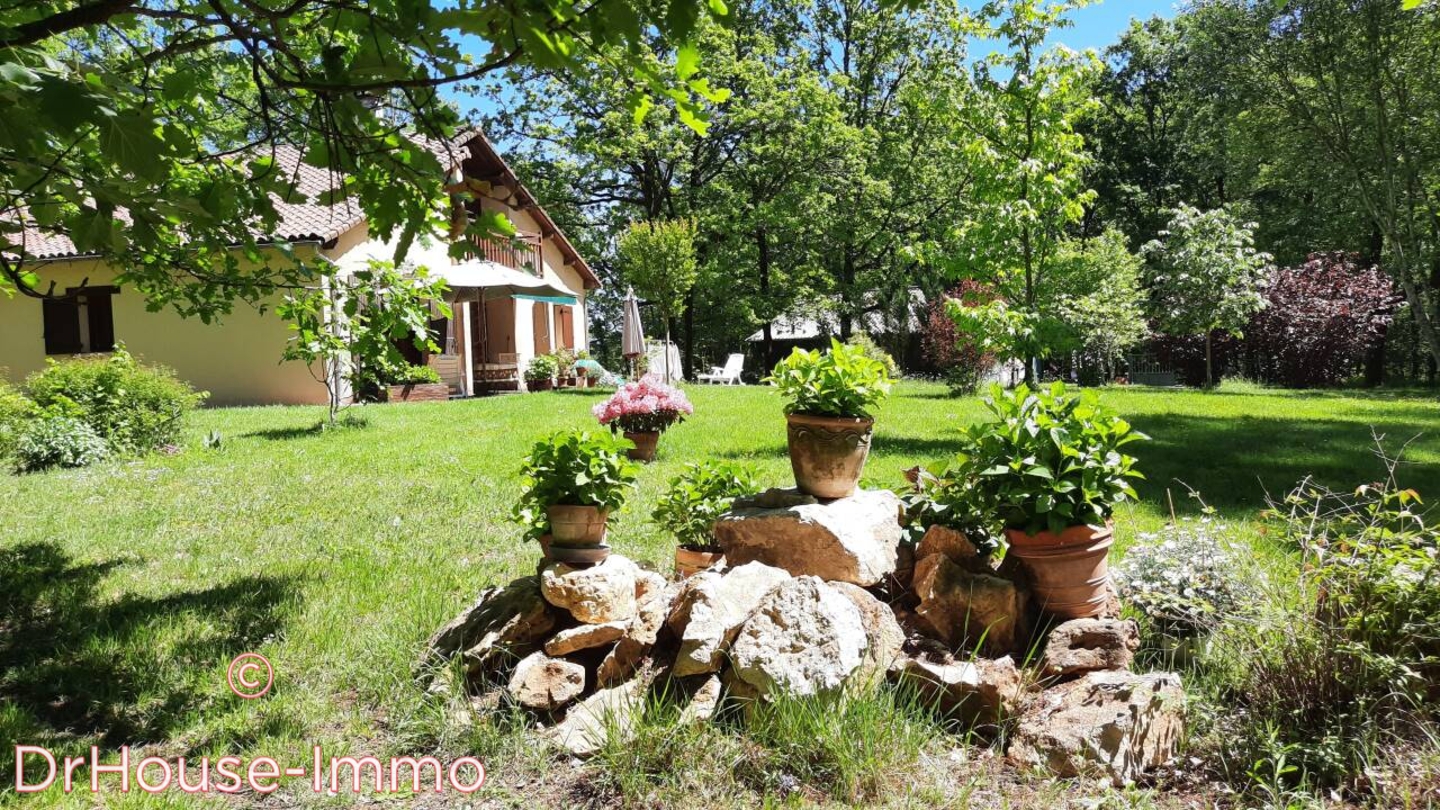 Photo 2 : Vente Maison 6 pièces Eyzerac 160 m²