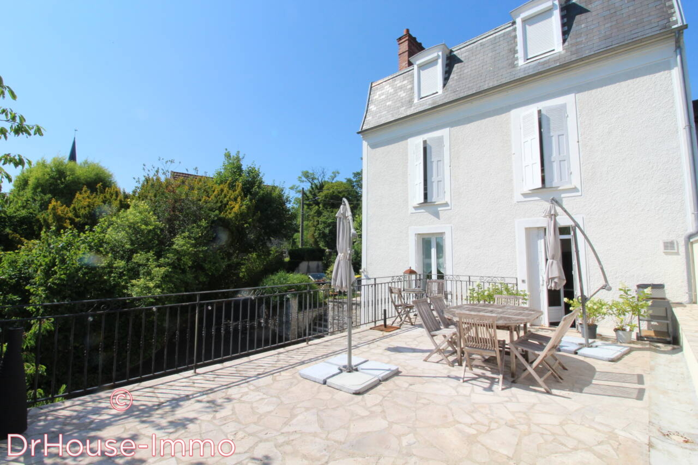 Photo 3 : Vente Maison 9 pièces Saint-Pierre-lès-Nemours 195 m²