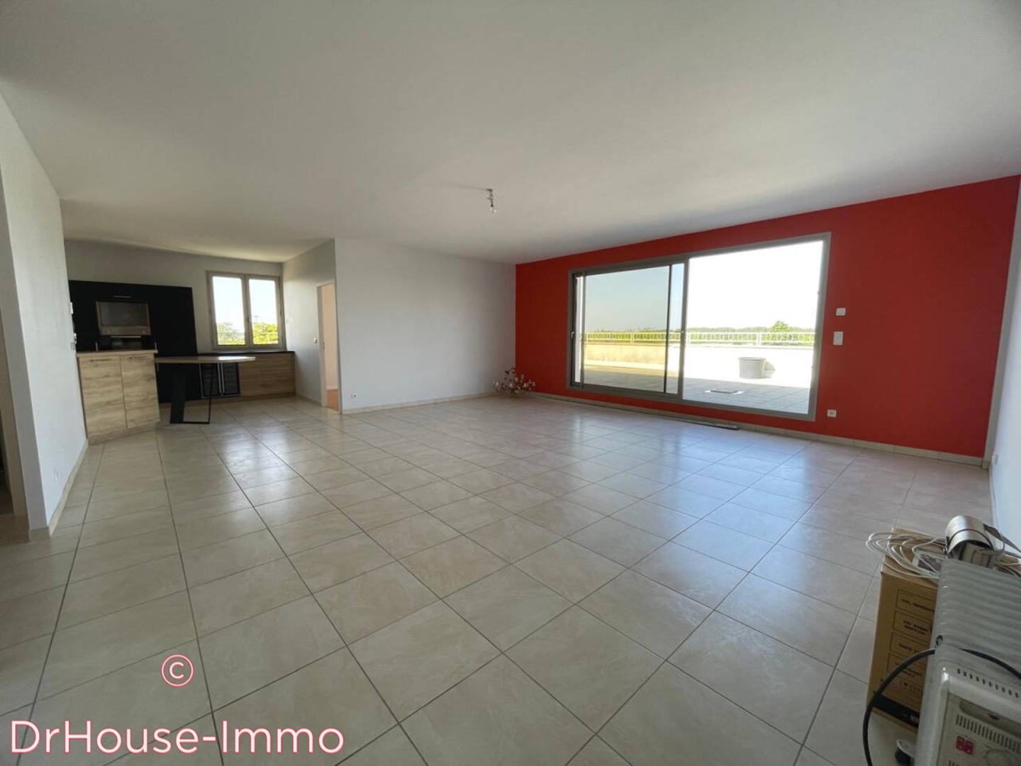 Photo 2 : Vente Appartement 5 pièces Amilly 126 m²