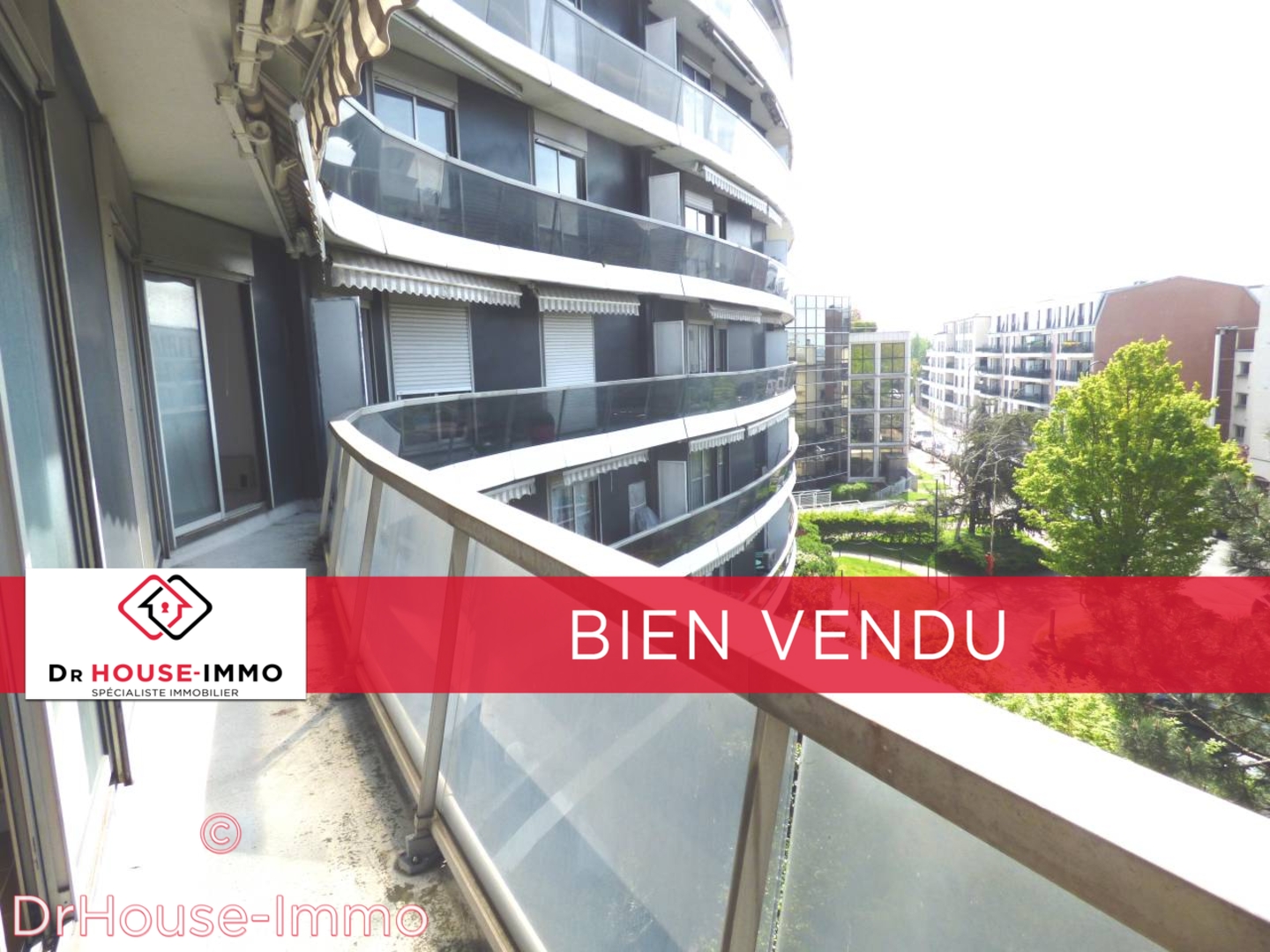 Photo 1 : Vente Appartement 2 pièces Saint-Maurice 50 m²