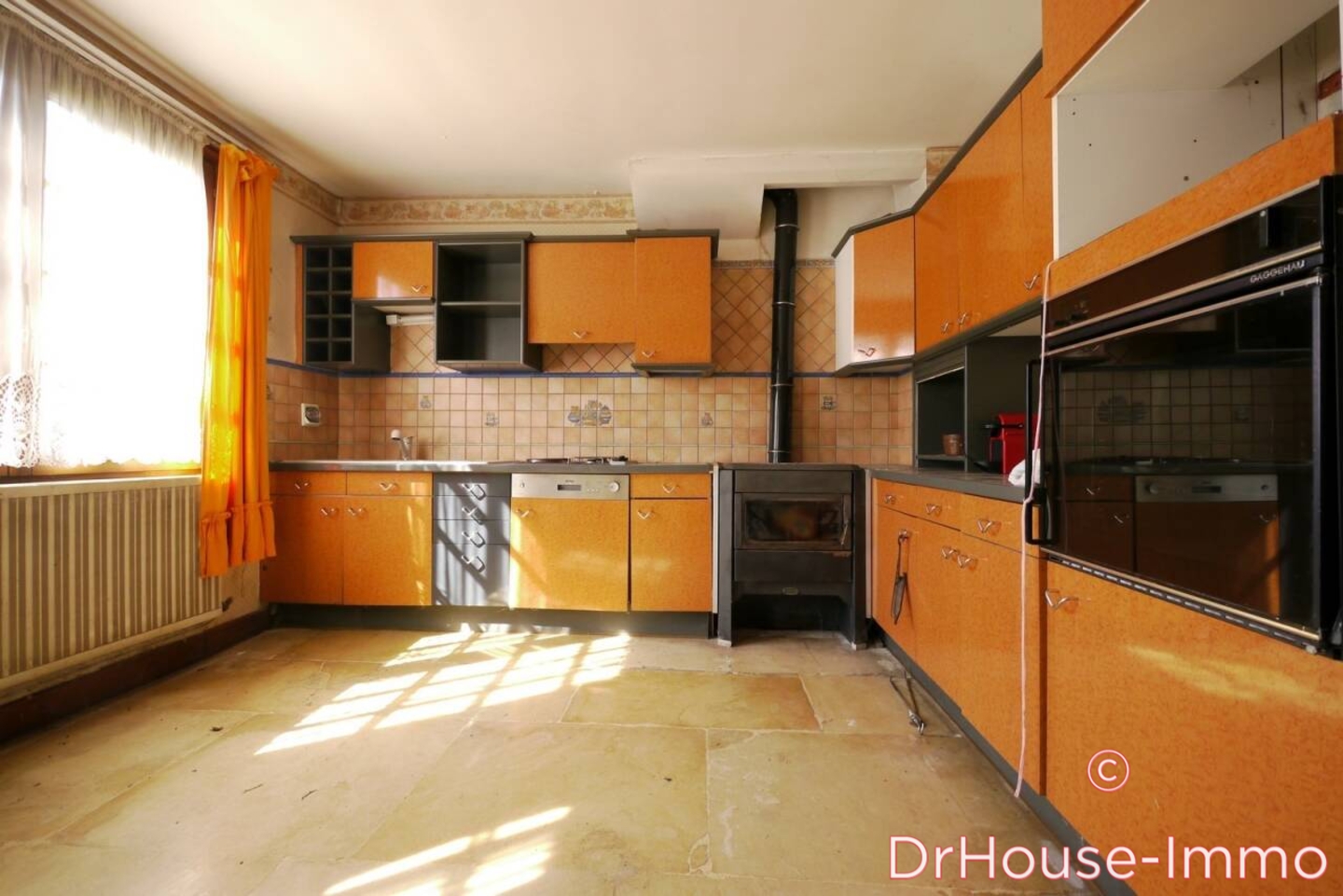 Photo 2 : Vente Maison 8 pièces Pougy 180 m²