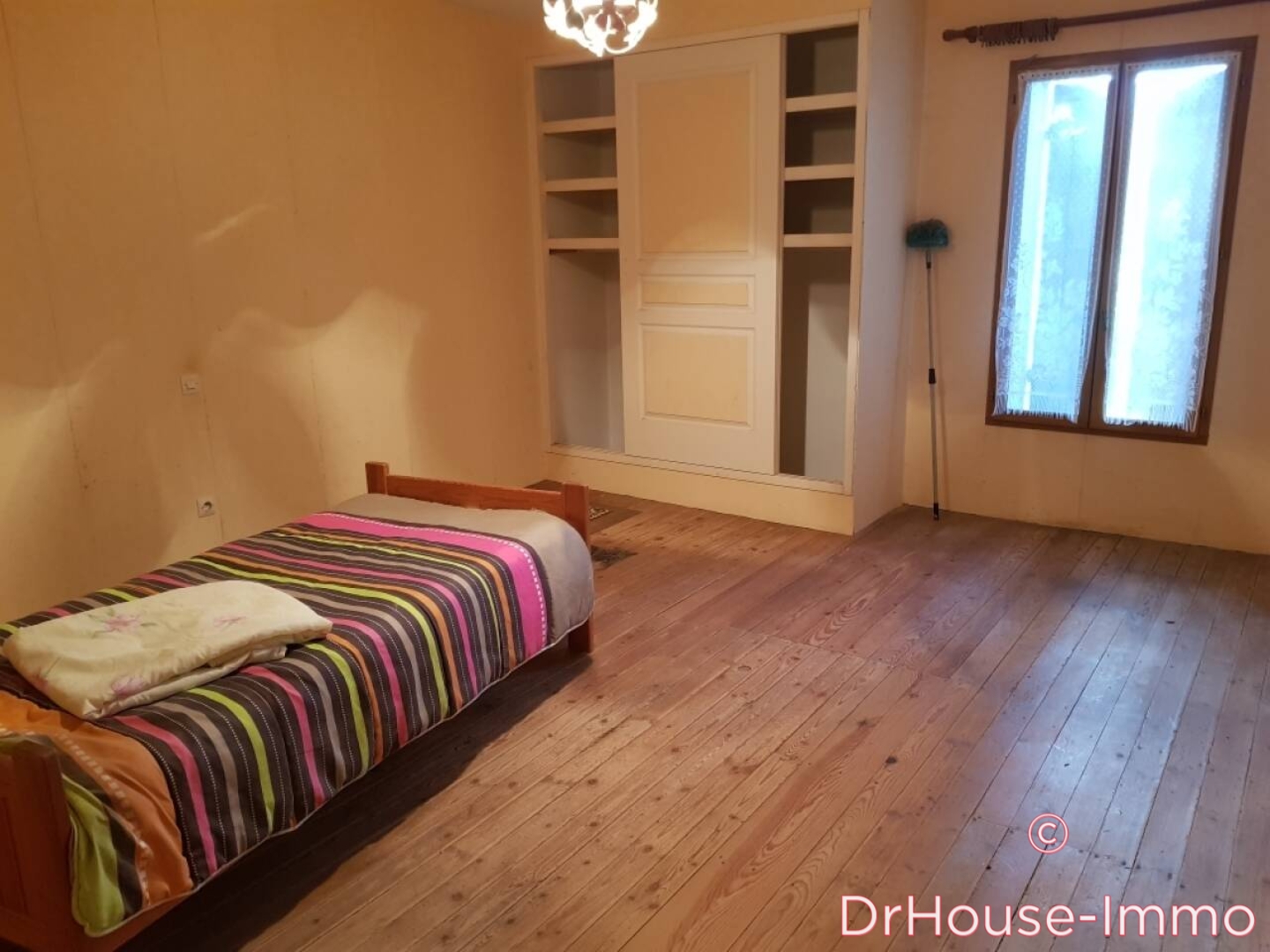 Photo 3 : Vente Maison 4 pièces Mongauzy 111 m²