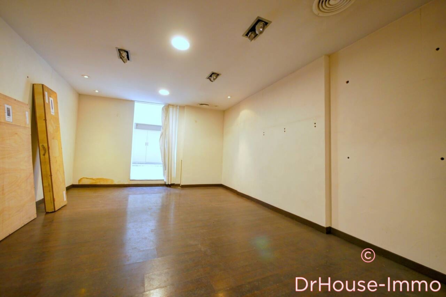 Photo 2 : Vente Immeuble 8 pièces Troyes 200 m²