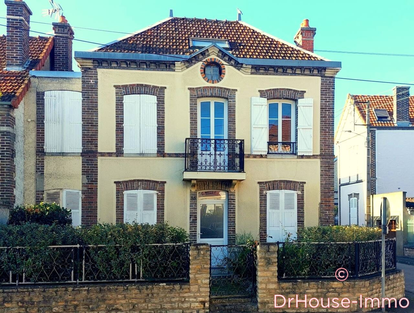 Image des la section Servies