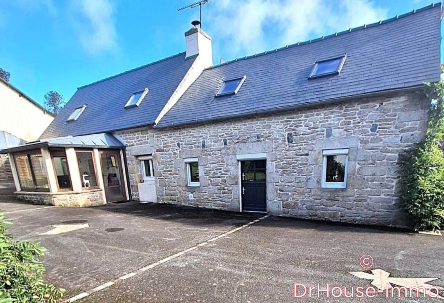 Photo 2 : Vente Maison 7 pièces Langolen 186 m²