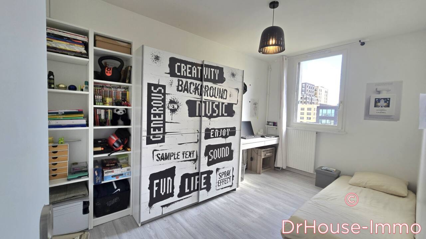 Photo 3 : Vente Appartement 3 pièces Bobigny 69 m²