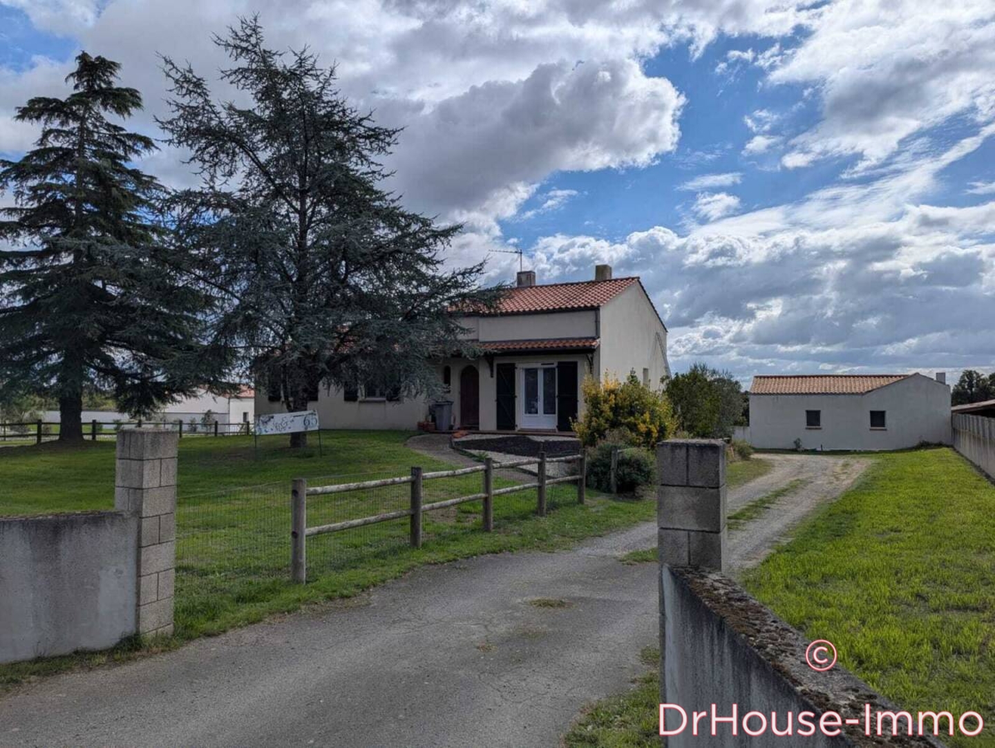 Image des la section Servies