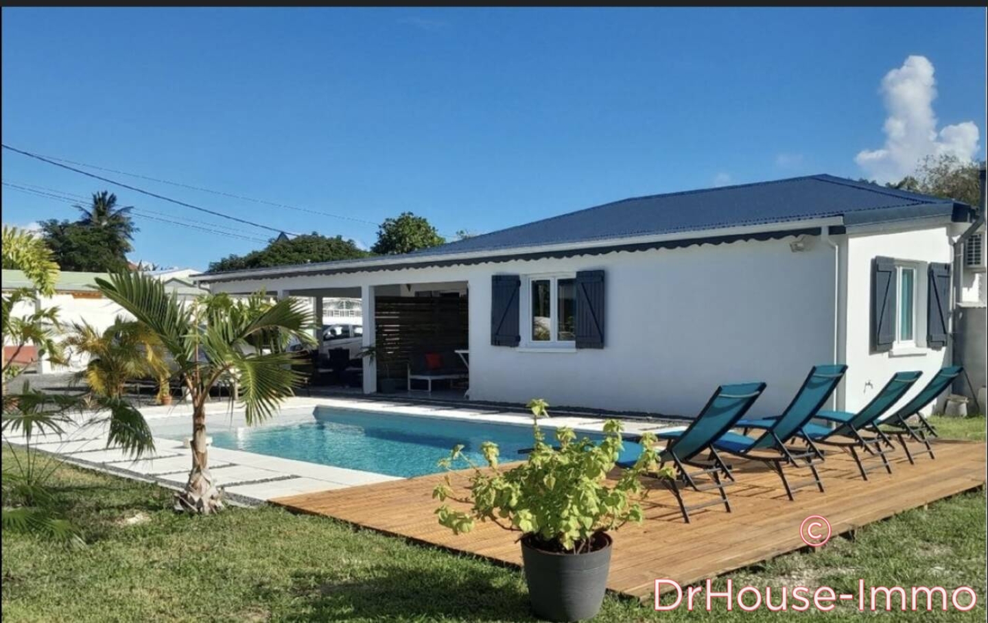 Photo 1 : Vente Maison 11 pièces Saint-François 200 m²