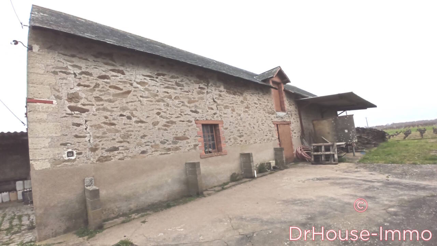 Photo 1 : Vente Maison 2 pièces Champ-sur-Layon 220 m²