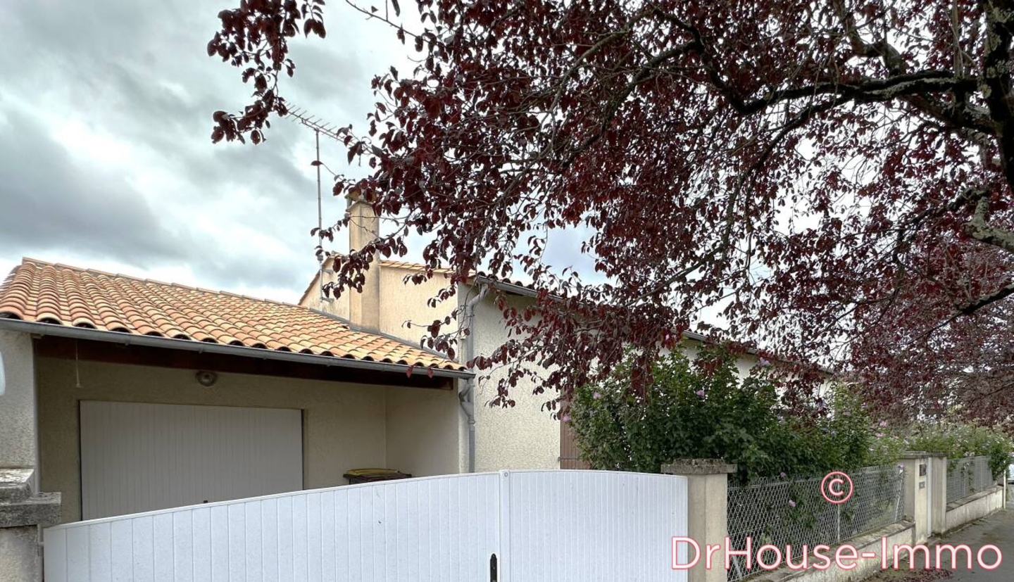 Photo 2 : Vente Maison 3 pièces Angoulême 204 m²