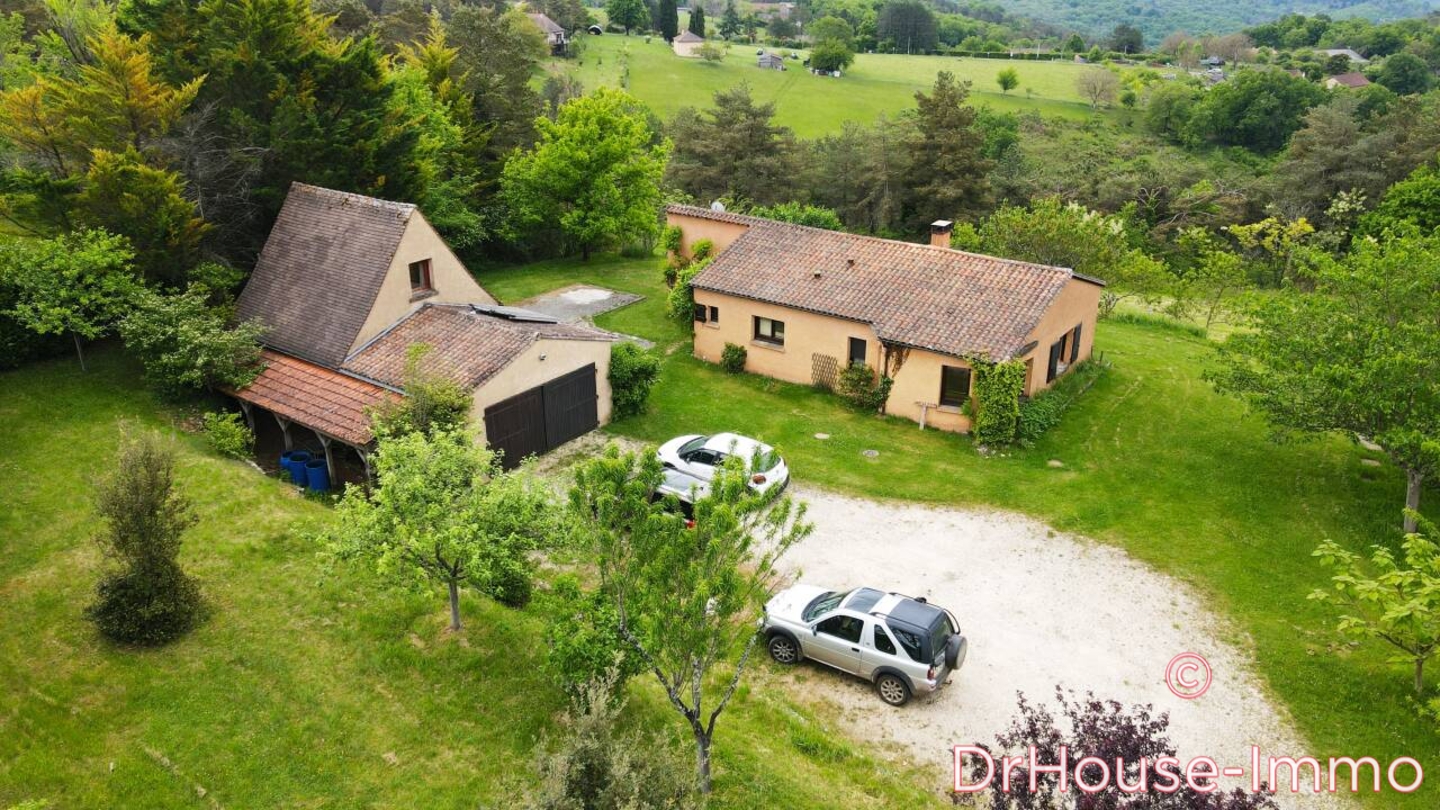 Photo 2 : Vente Maison 4 pièces Plazac 120 m²