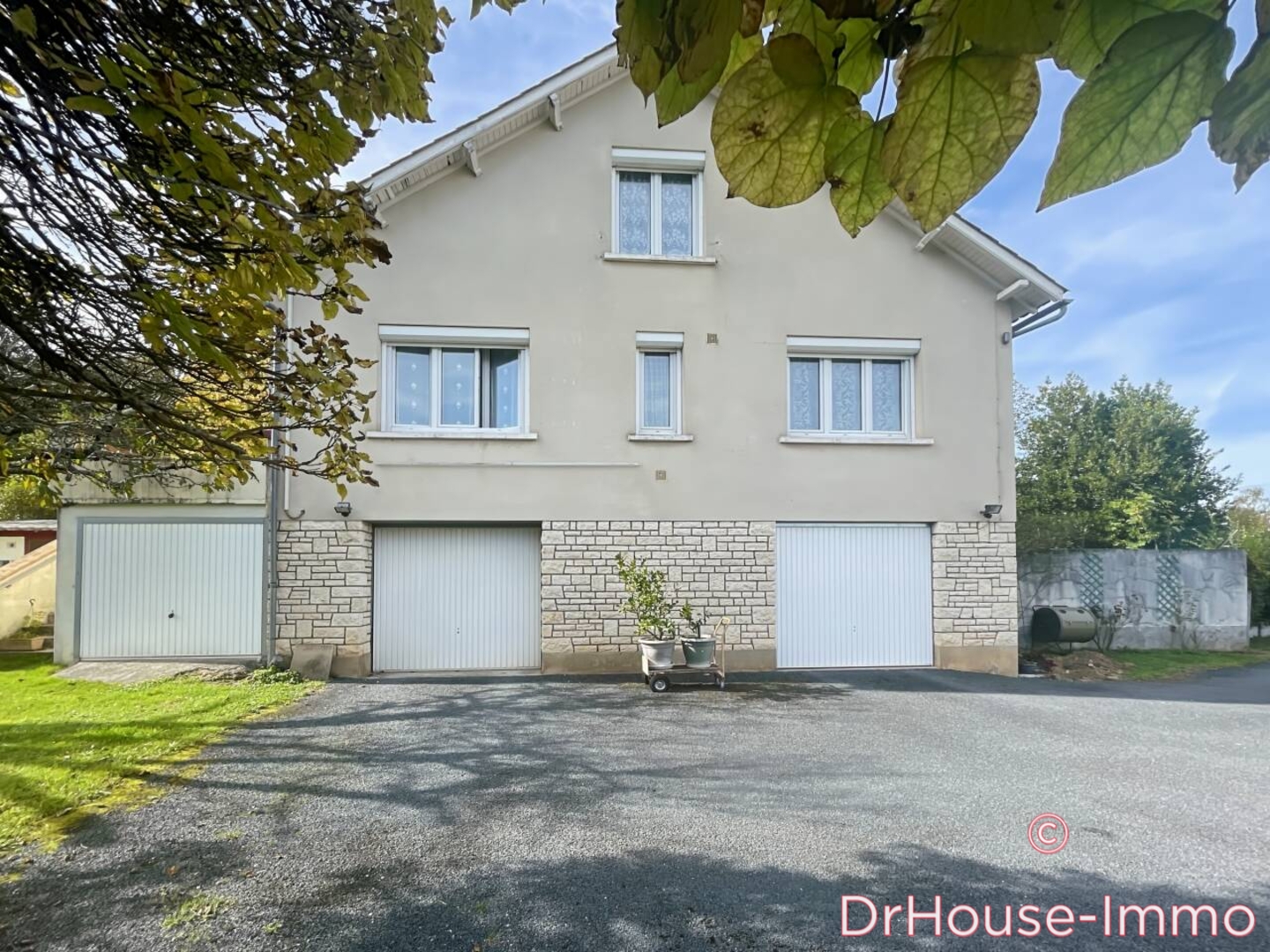 Photo 1 : Vente Maison 6 pièces Saint-Céré 165 m²