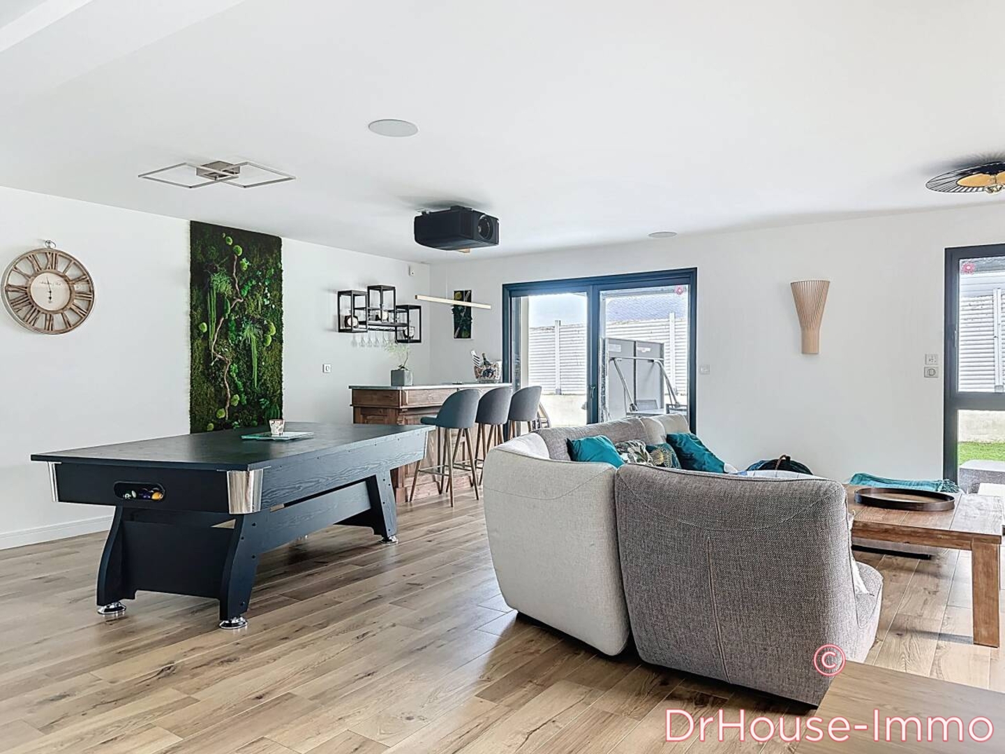 Photo 2 : Vente Maison 7 pièces Plumergat 228 m²