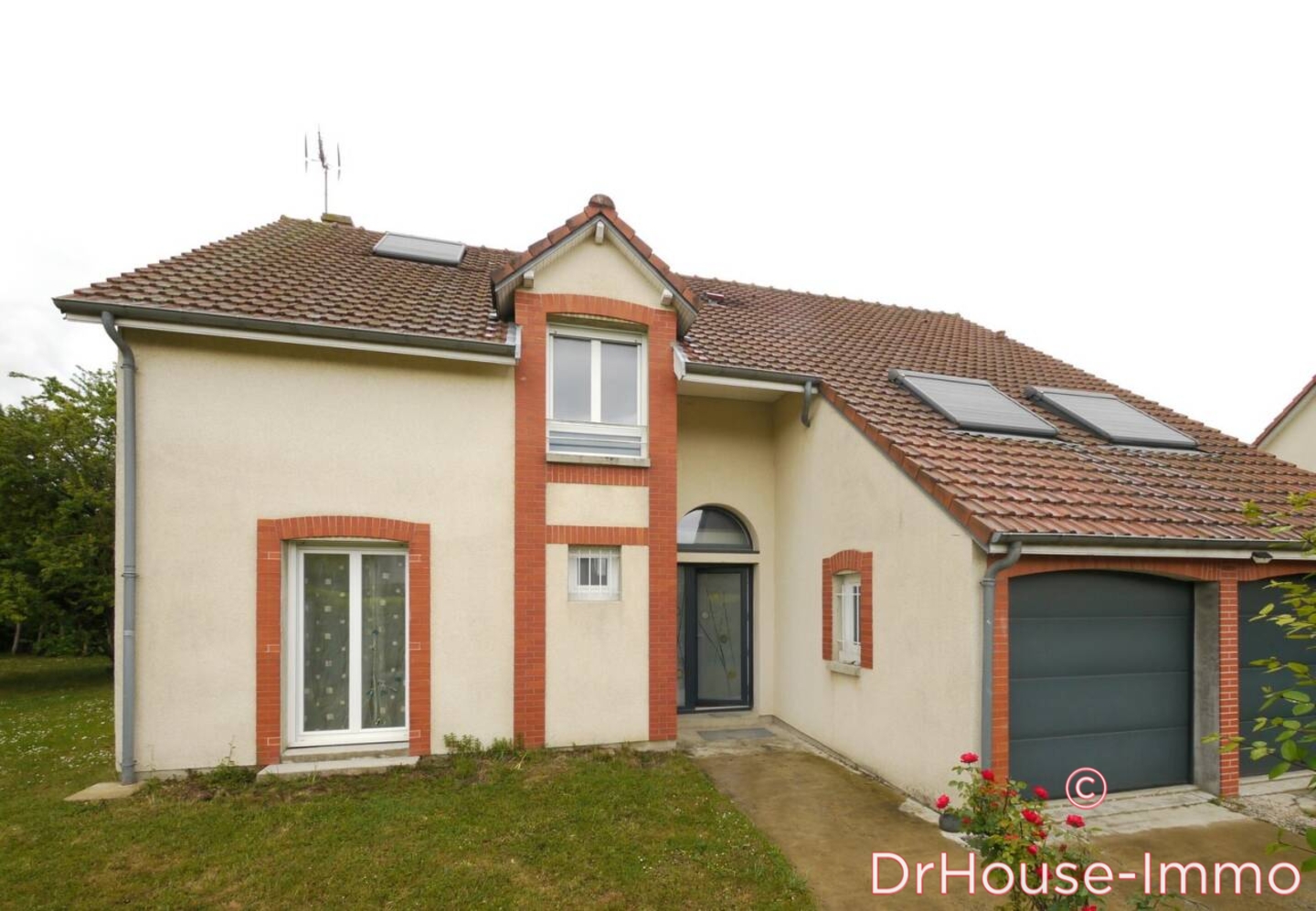 Photo 1 : Vente Maison 6 pièces Nogent-sur-Seine 158 m²