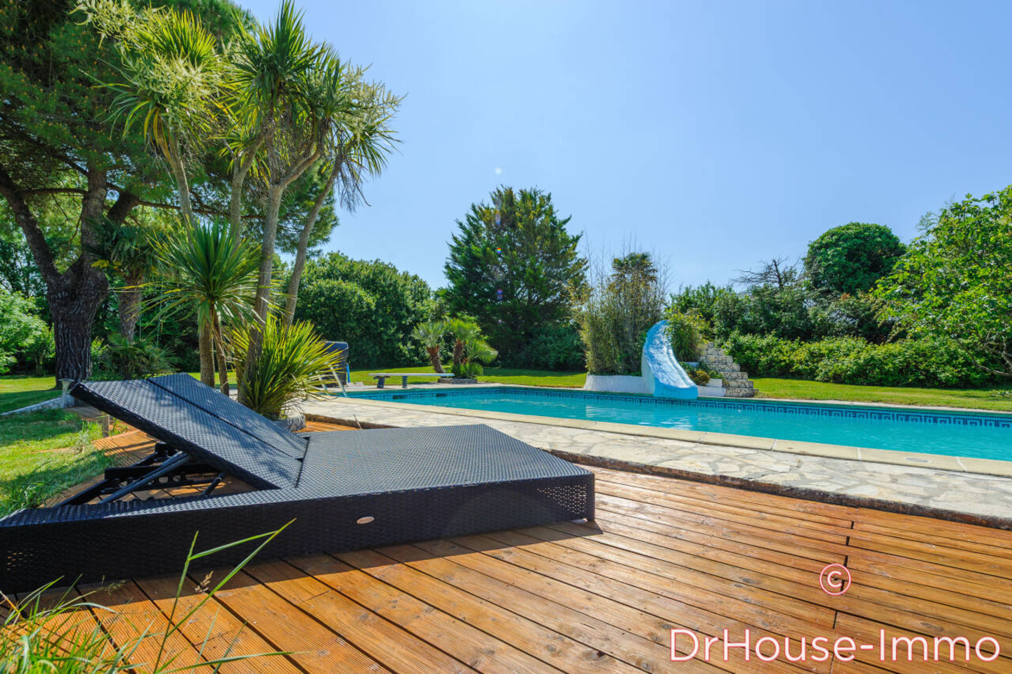 Photo 1 : Vente Maison 6 pièces Châtelaillon-Plage 208 m²