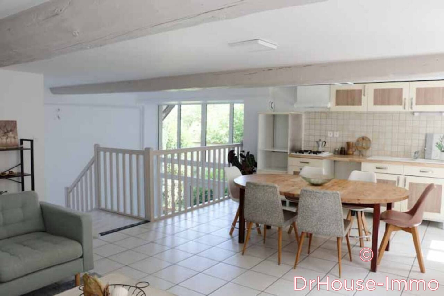 Photo 2 : Vente Appartement 4 pièces Saint-Germain-au-Mont-d'Or 89 m²