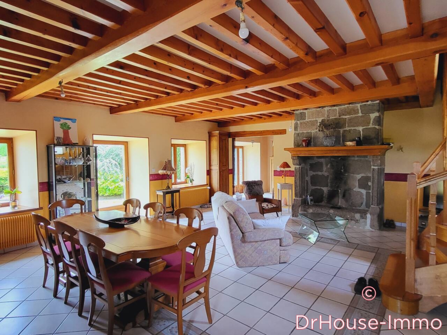Photo 3 : Vente Maison 16 pièces Sanssac-l'Église 343 m²