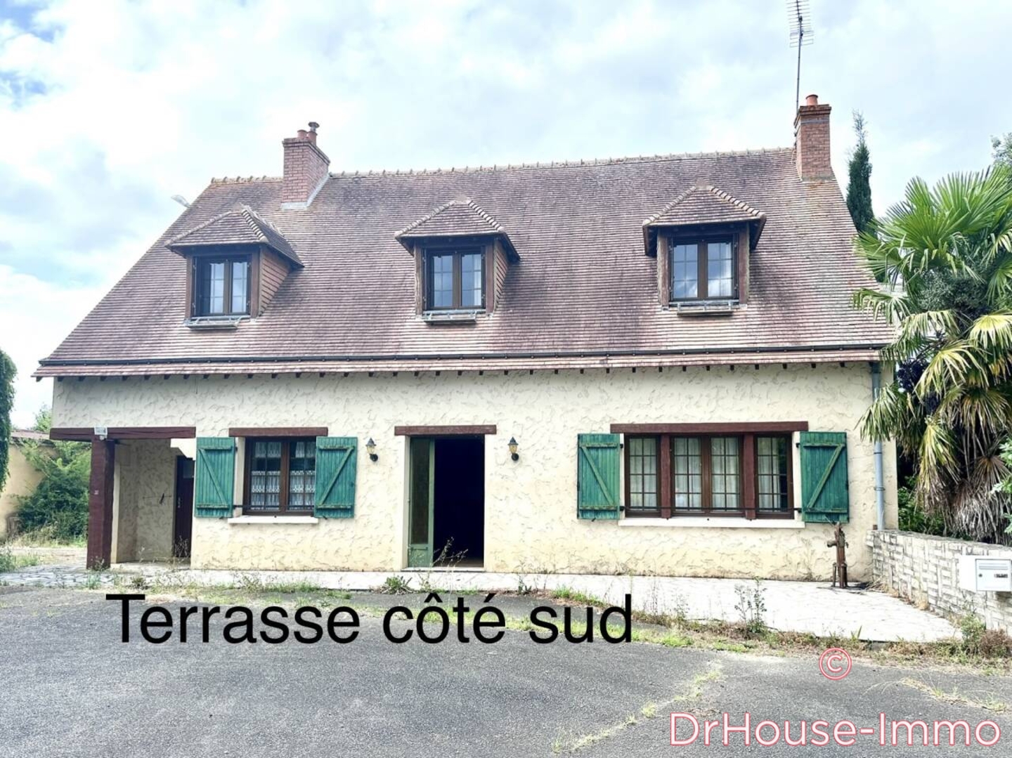 Photo 1 : Vente Maison 8 pièces Courcebœufs 213 m²