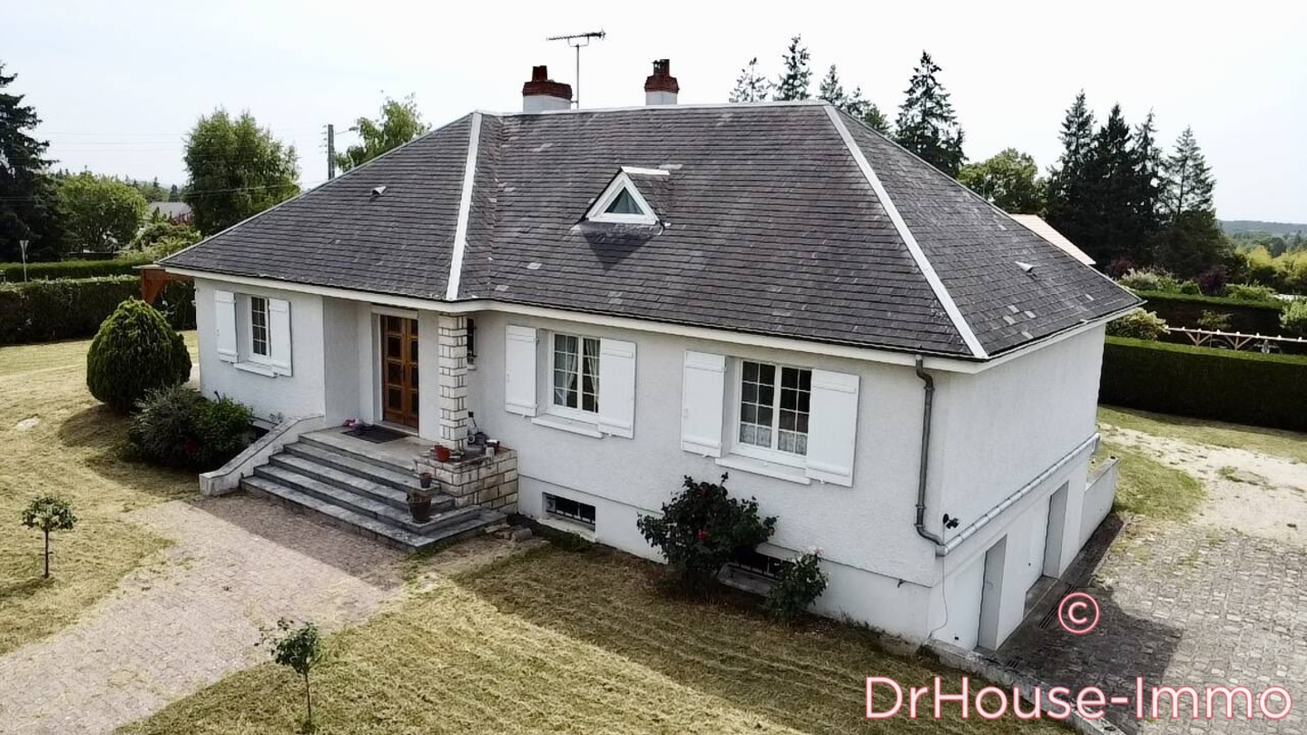 Photo 1 : Vente Maison 7 pièces Amilly 174 m²