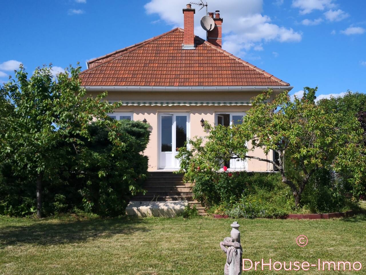 Photo 1 : Vente Maison 6 pièces Nuits-Saint-Georges 142 m²
