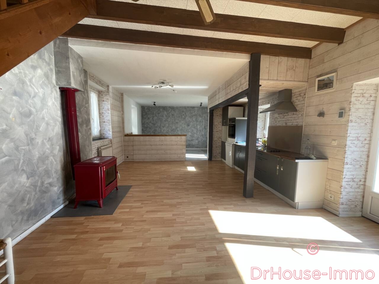 Photo 3 : Vente Maison 4 pièces Thuré 148 m²