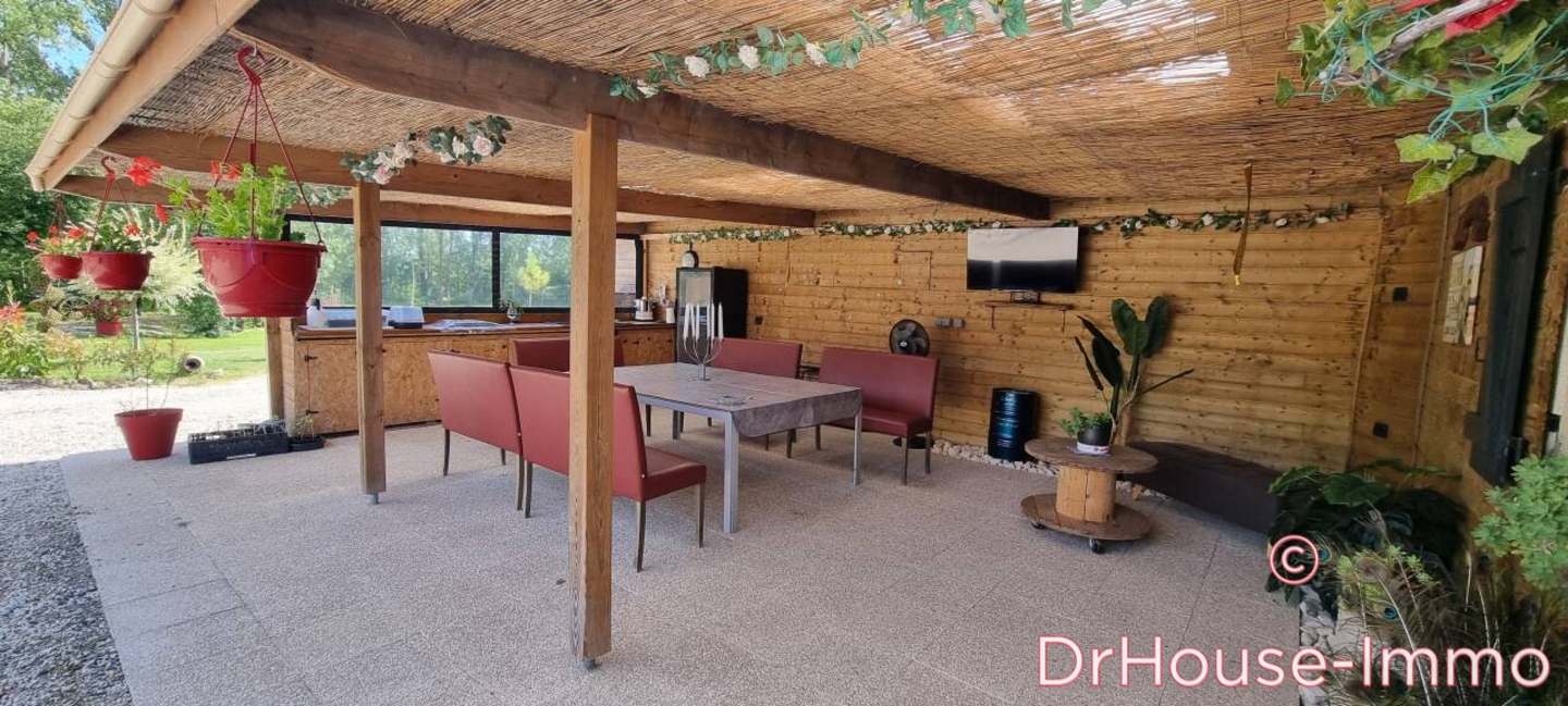 Photo 2 : Vente Maison 7 pièces Le Poiré-sur-Velluire 134 m²