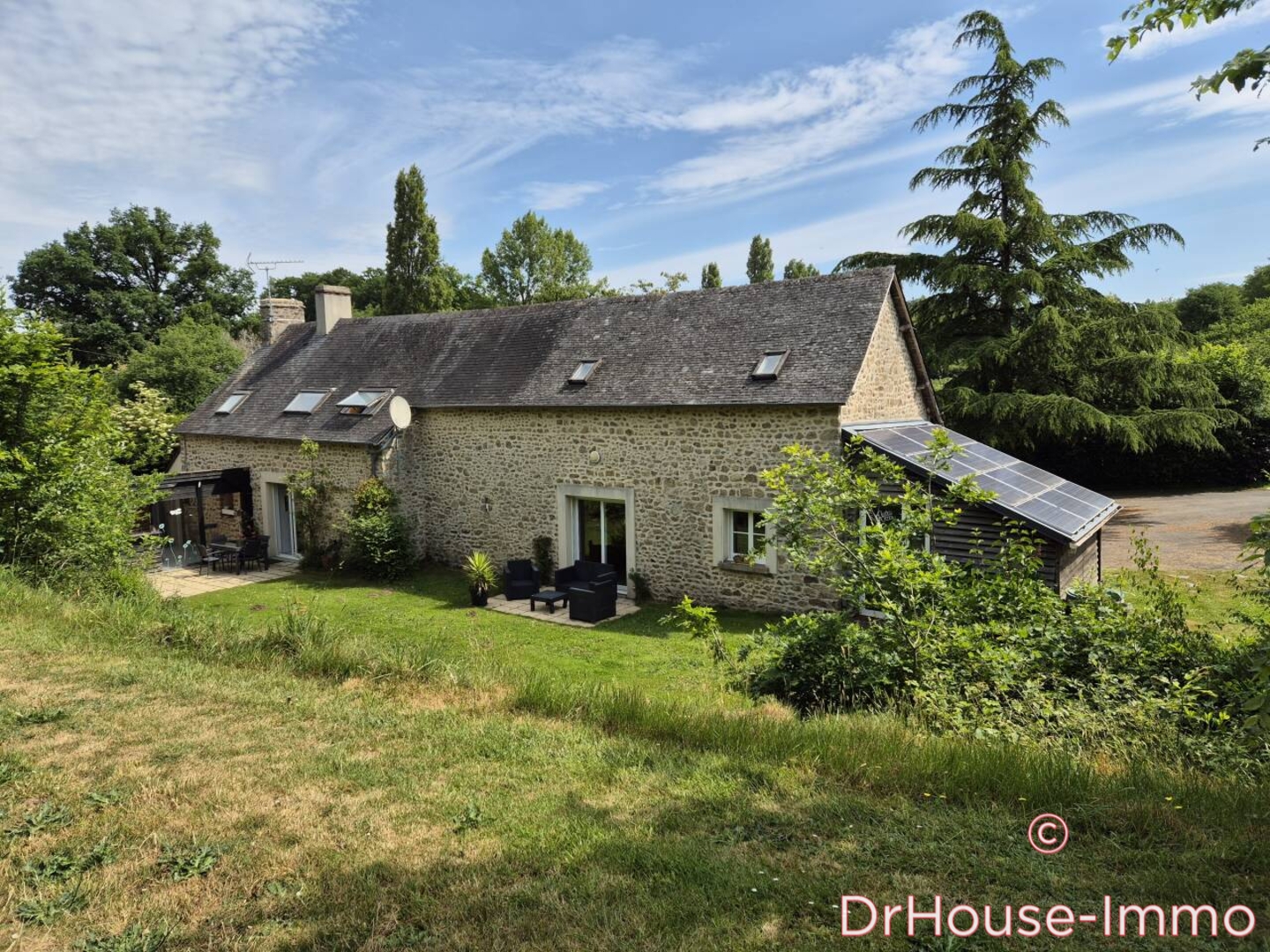 Photo 2 : Vente Maison 10 pièces Hambers 174 m²