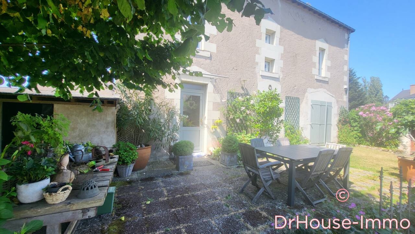 Photo 1 : Vente Maison 8 pièces Rochefort-sur-Loire 187 m²