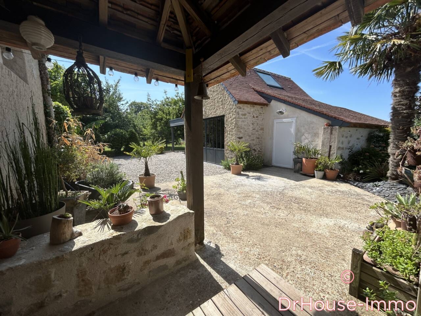 Photo 1 : Vente Maison 8 pièces Saint-Ouen-en-Belin 151 m²