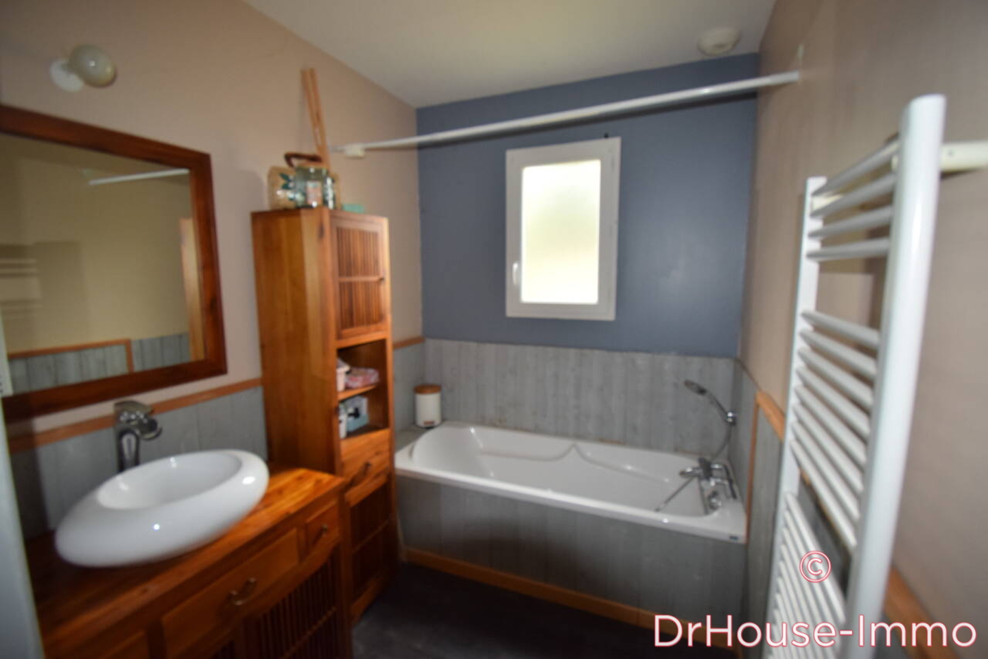 Photo 3 : Vente Maison 5 pièces Saint-Sauvant 127 m²