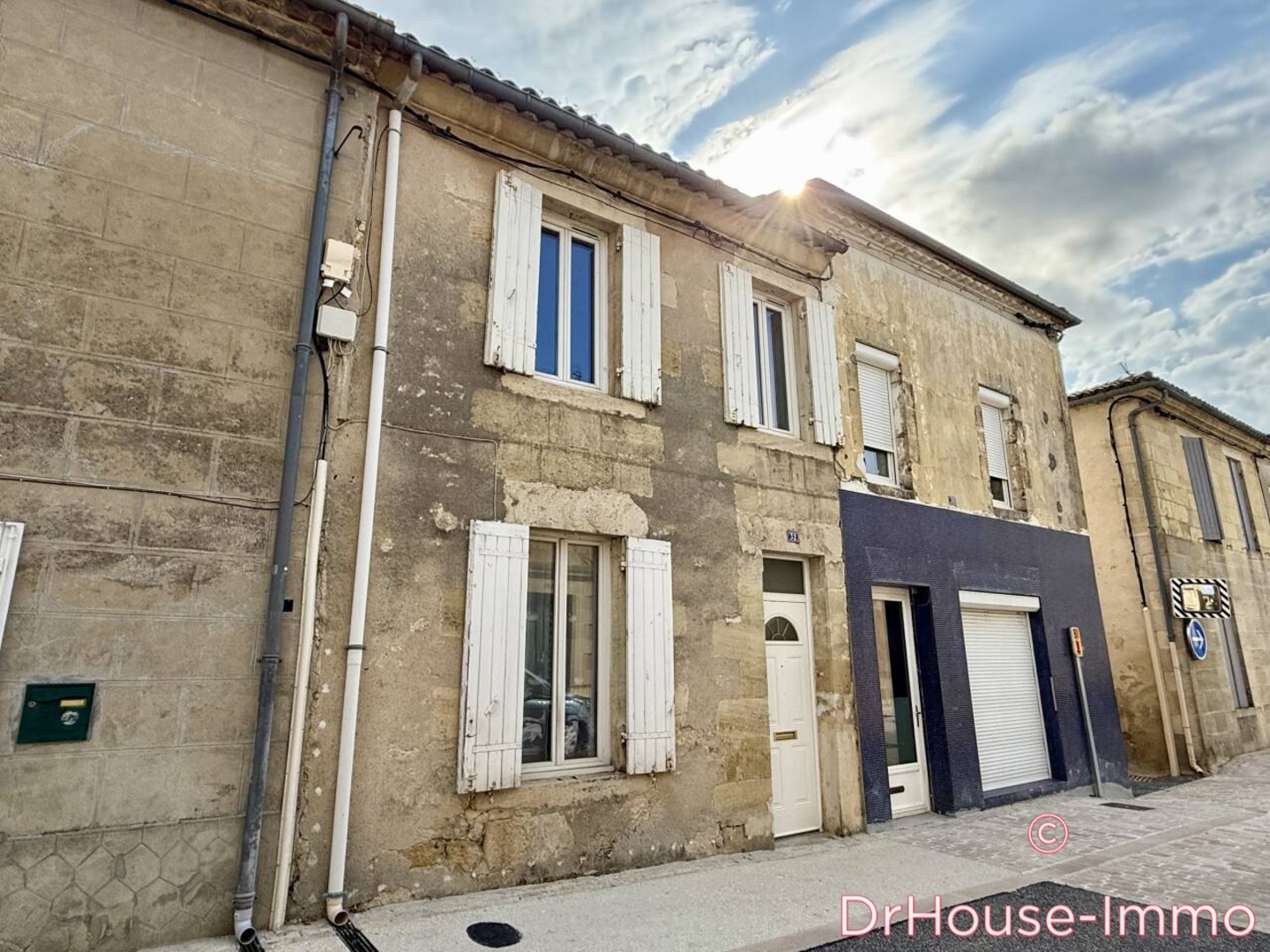 Photo 2 : Vente Maison 5 pièces Sauveterre-de-Guyenne 145 m²