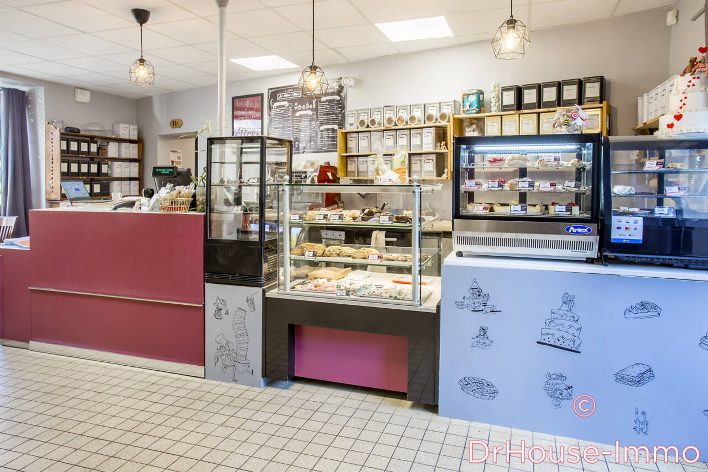 Photo 1 : Vente Commerce 3 pièces Ruelle-sur-Touvre 100 m²