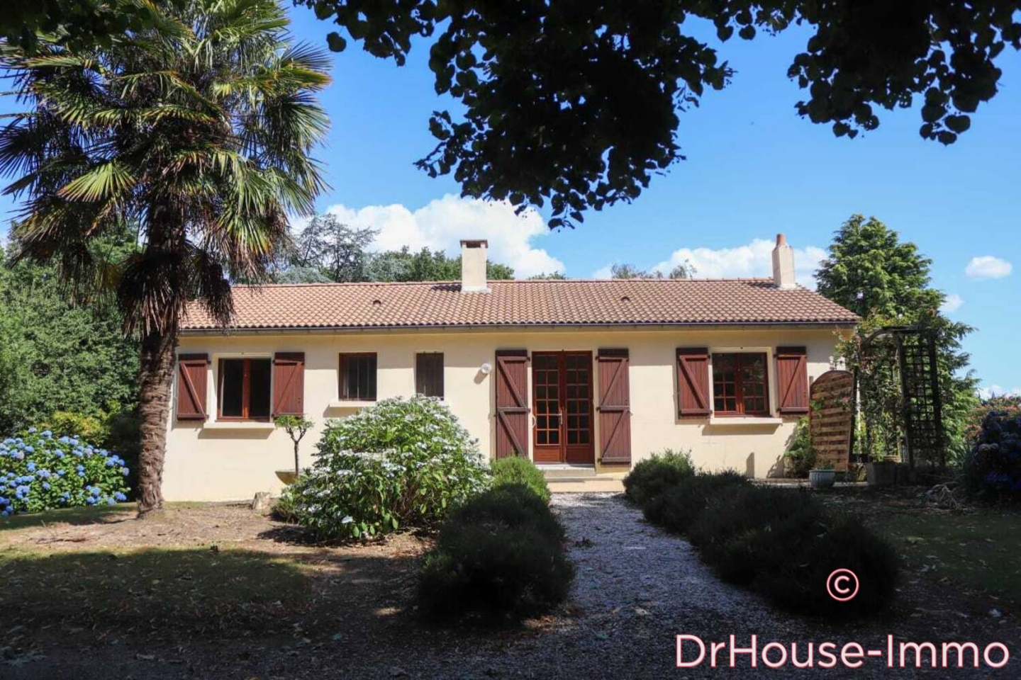 Photo 2 : Vente Maison 7 pièces Saint-Philbert-de-Grand-Lieu 117 m²