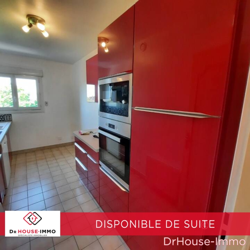 Photo 2 : Vente Appartement 3 pièces Mehun-sur-Yèvre 64 m²